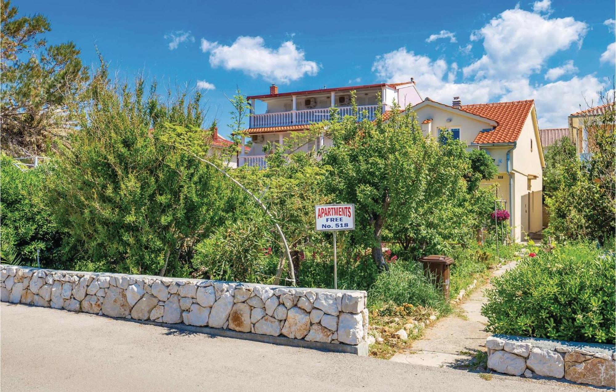 Nice Apartment In Rab With Kitchen Barbat na Rabu Esterno foto