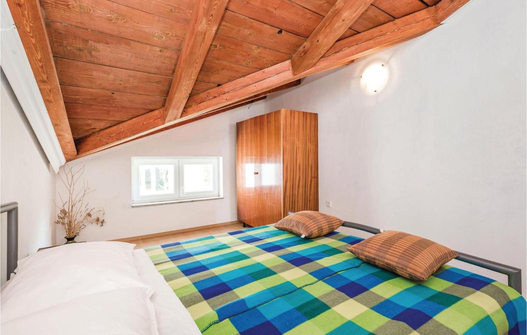 Nice Apartment In Rab With Kitchen Barbat na Rabu Esterno foto