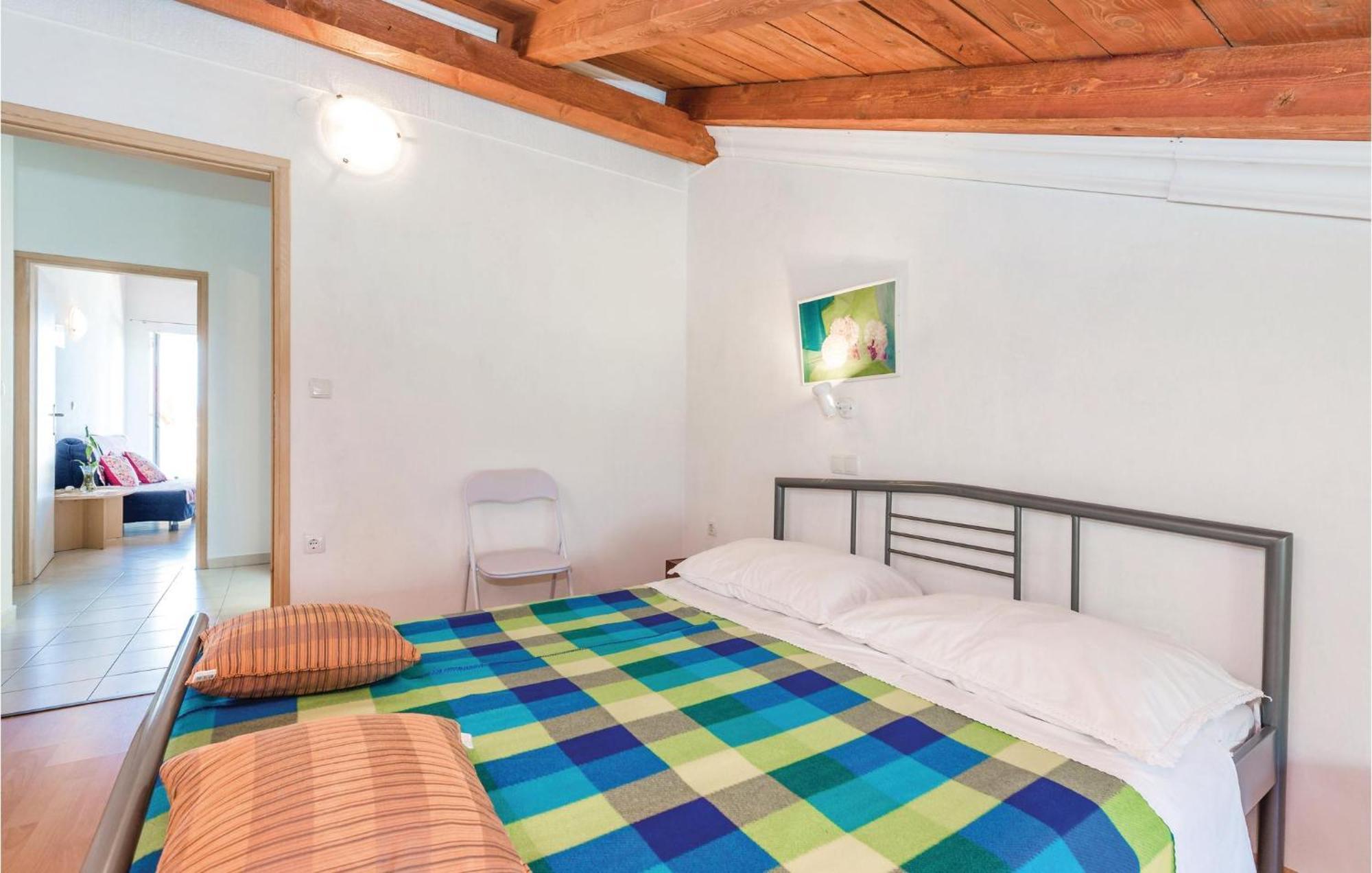 Nice Apartment In Rab With Kitchen Barbat na Rabu Esterno foto